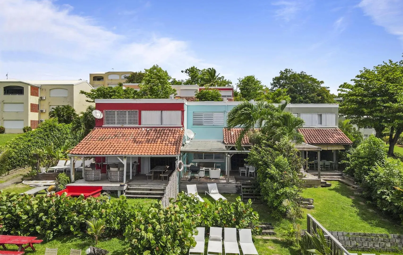 Villa Manureva 상트루스